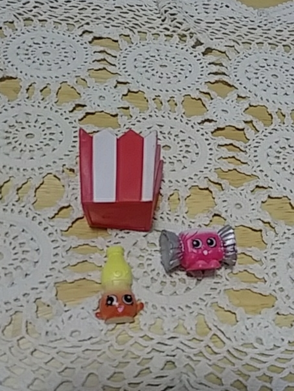 Shopkins Mini lot from theme-packed candy collection